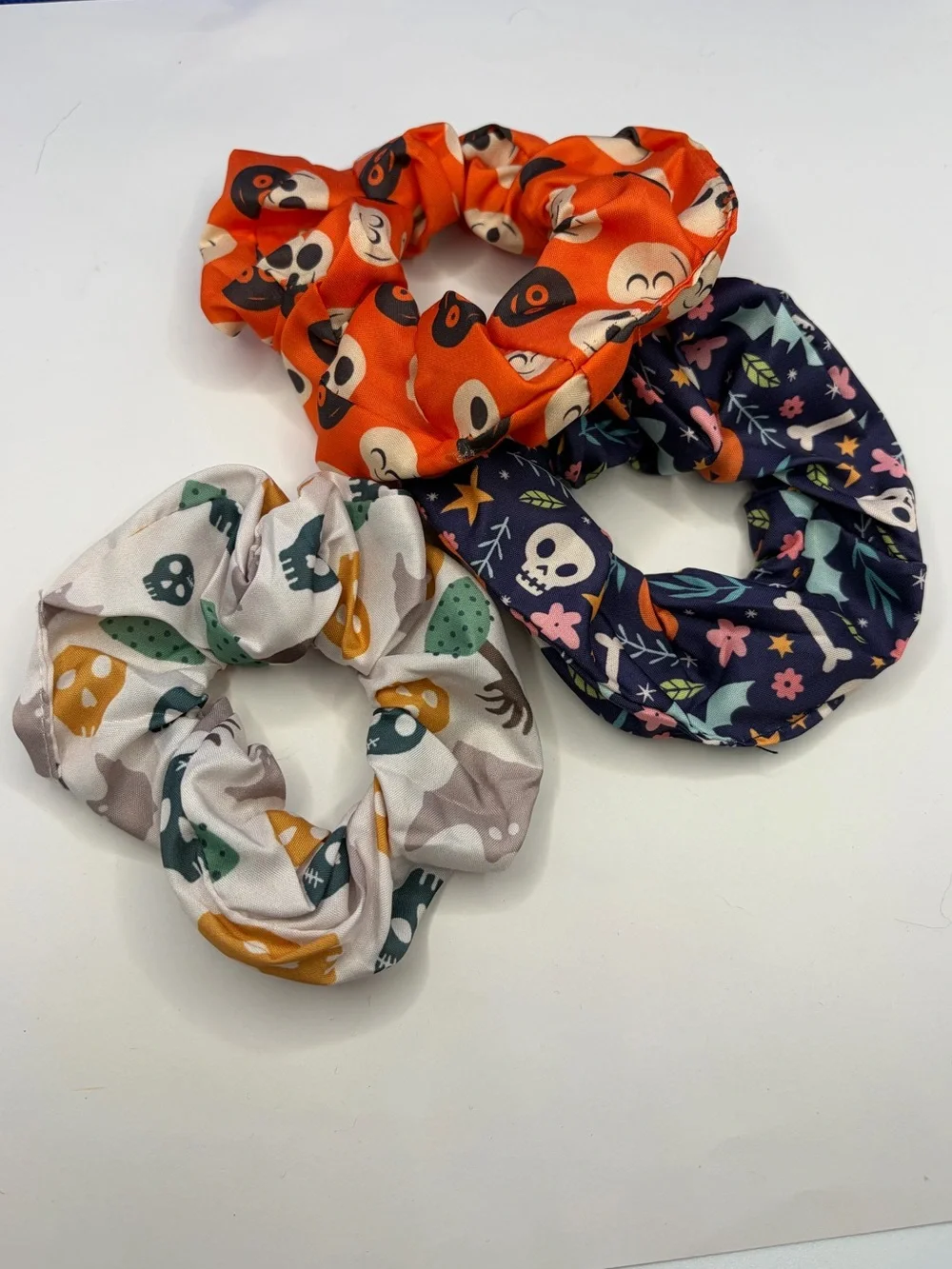 Kids Halloween Print Scrunchie Set - Orange, White, Navy